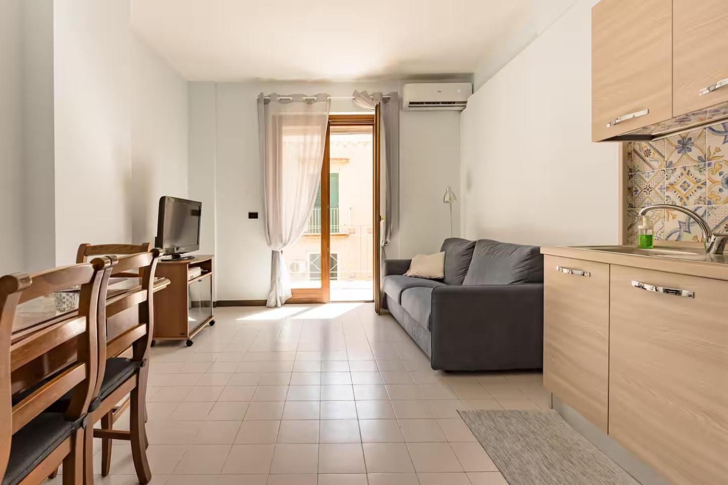 Bluemar Guest House Castellammare di Stabia Exterior foto