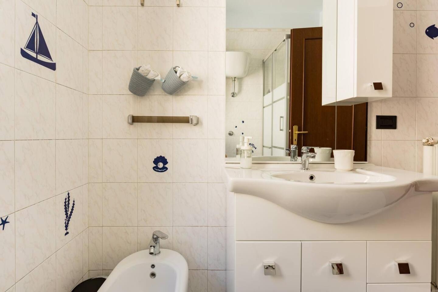 Bluemar Guest House Castellammare di Stabia Exterior foto